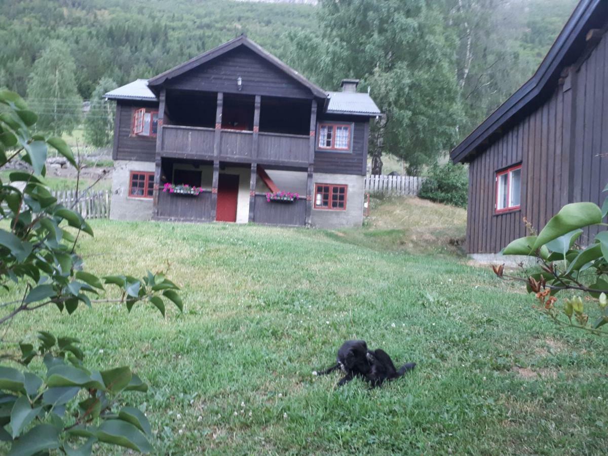 Teigen Gard Villa Lom Exterior foto
